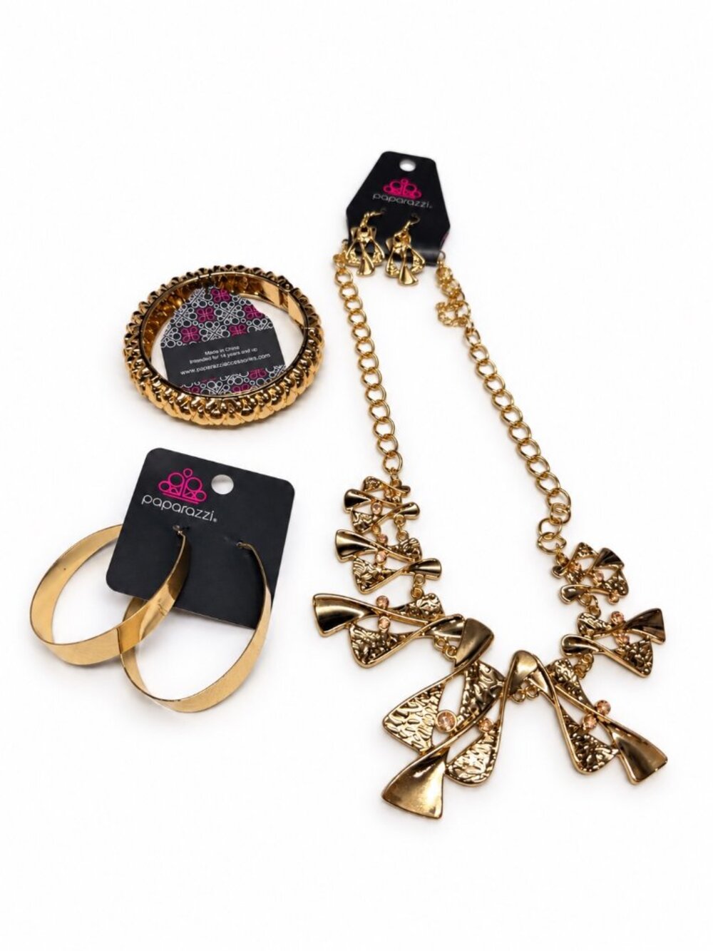Paparazzi Gold Tone Statement Necklace Bracelet 2 Pairs Earrings Bundle NWT